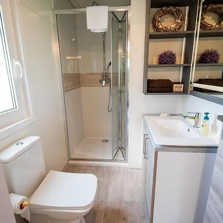 Premium Mobile Tree House With Thermal Riviera Tickets Catez ob Savi Buitenkant foto