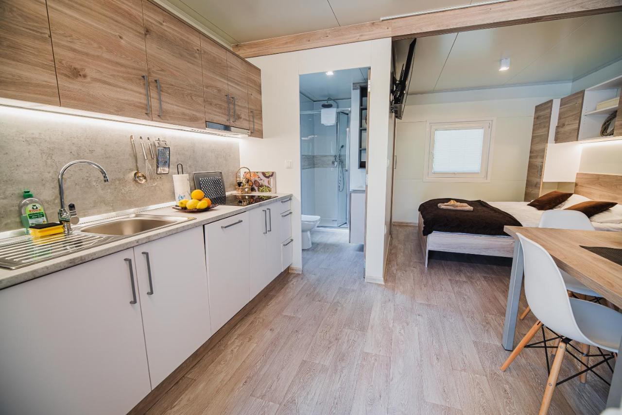 Premium Mobile Tree House With Thermal Riviera Tickets * Catez ob Savi